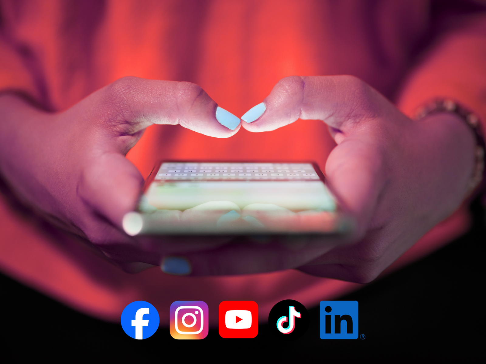 Social Recruiting Kampagne mit Facebook und Instagram zur Mitarbeitergewinnung